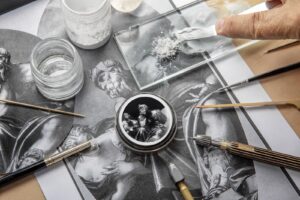 VAC Enamel Grisaille